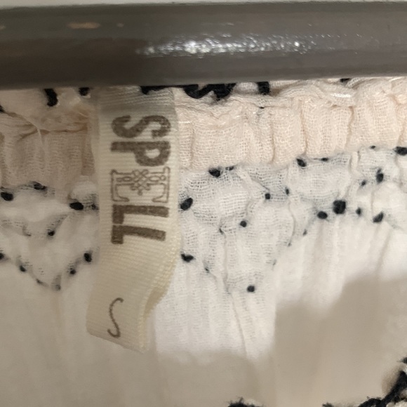 Spell Folklore boho Top in Ivory S preowned - Picture 7 of 15